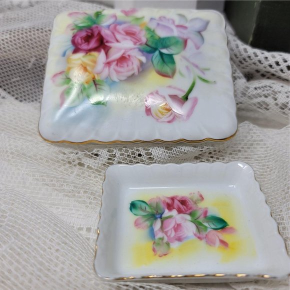 Darling Trinket Box w Tray Vintage Porcelain Flora - Picture 3 of 10